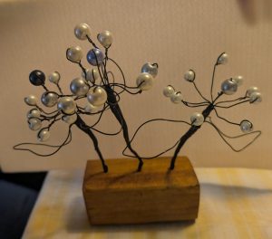 Wire and beaded flowers